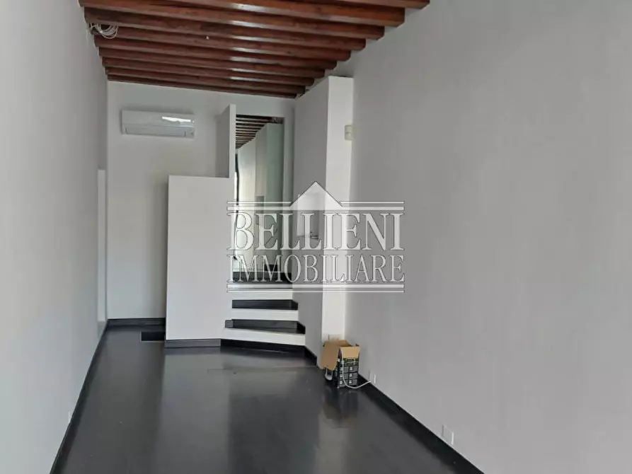 Immagine 3 di Negozio in affitto  in Piazza dei Signori a Vicenza