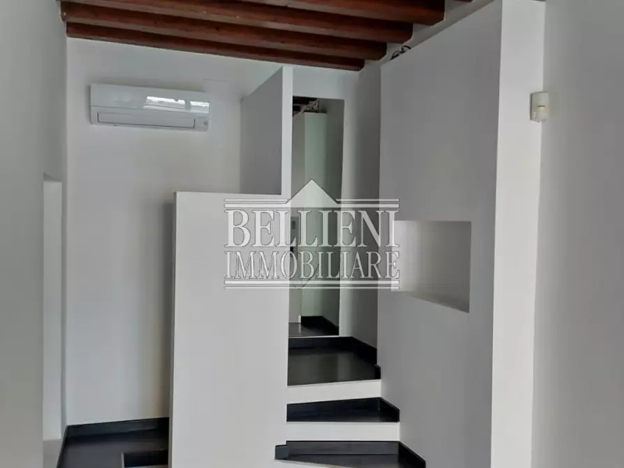 Immagine 4 di Negozio in affitto  in Piazza dei Signori a Vicenza