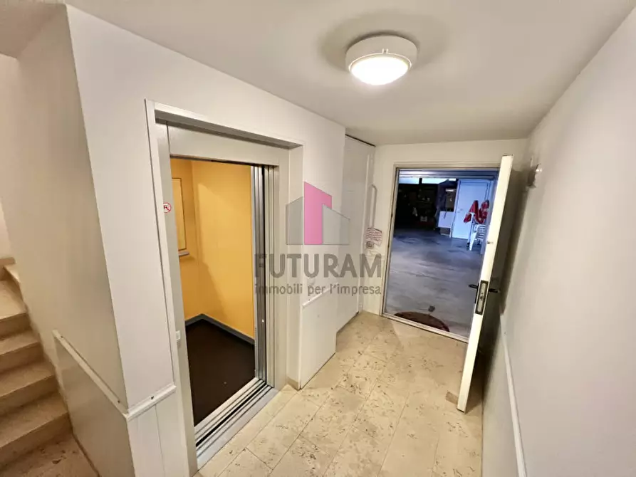 Immagine 17 di Negozio in affitto  in via bellodo a Marostica