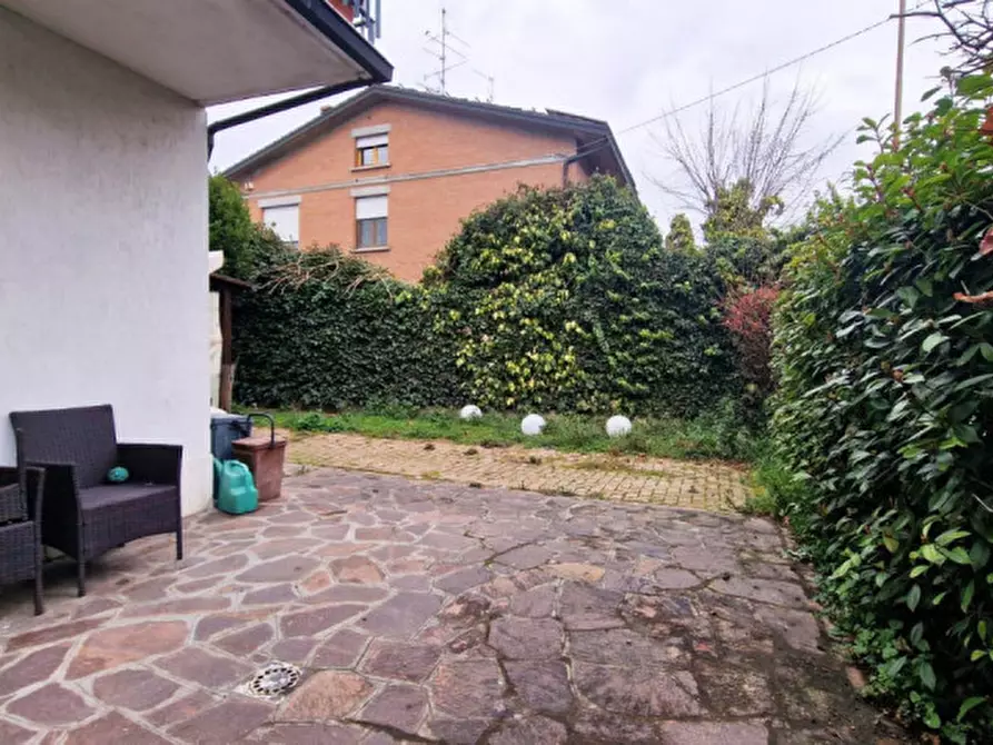 Immagine 3 di Casa bifamiliare in vendita  in VIA GARIBALDI 9 a San Martino In Rio