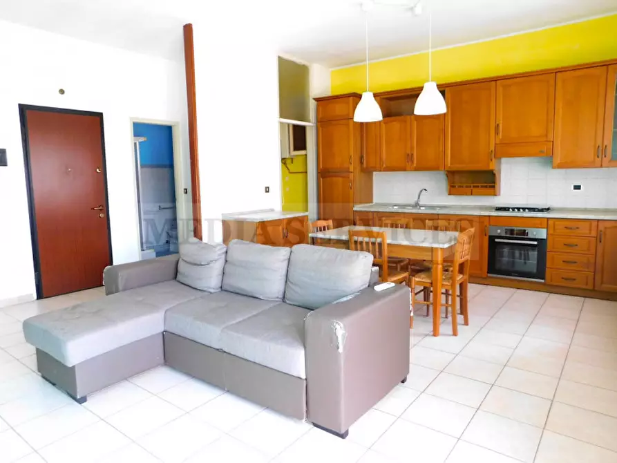 Immagine 5 di Appartamento in vendita  in corte S.S. Trinità n° 1 a Gropello Cairoli