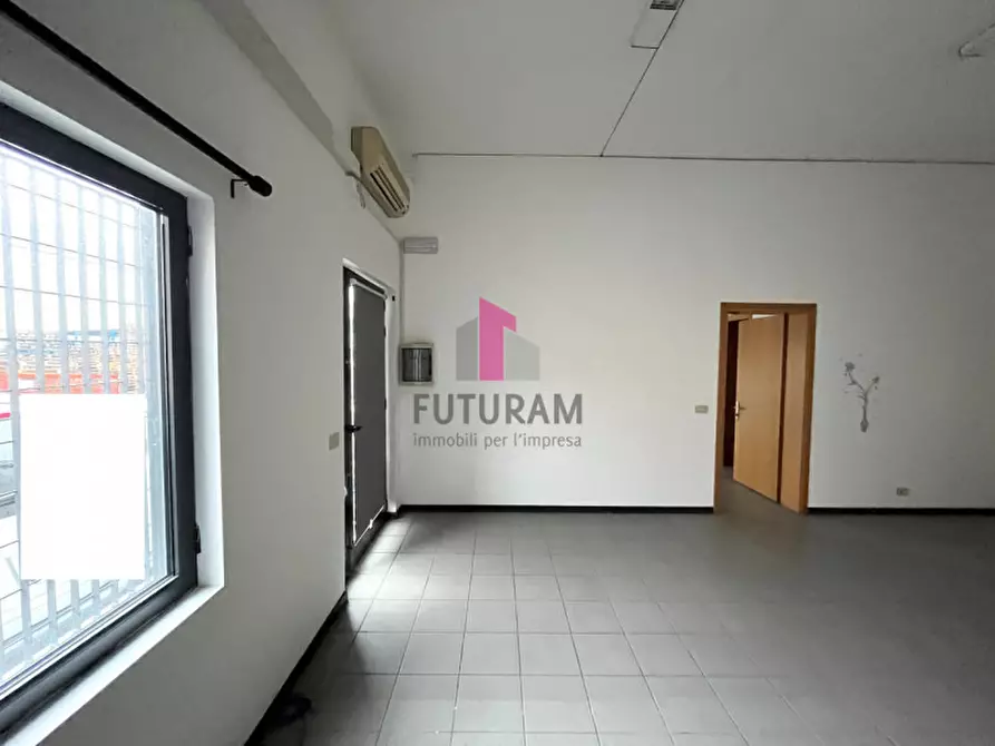 Immagine 19 di Ufficio in affitto  in statale del santo a Limena