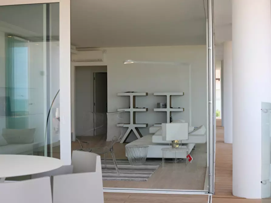 Immagine 3 di Appartamento in vendita  in Piazza Brescia a Jesolo