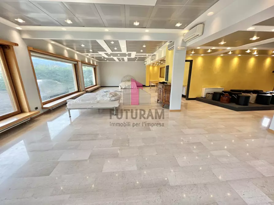 Immagine 3 di Negozio in affitto  in VIA NONIS a Marostica