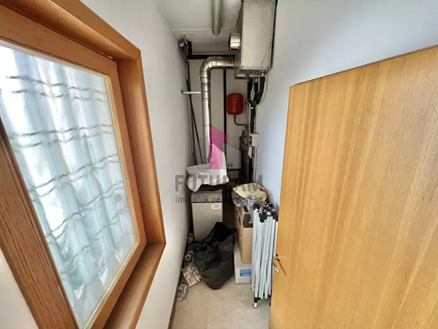 Immagine 18 di Negozio in affitto  in VIA NONIS a Marostica