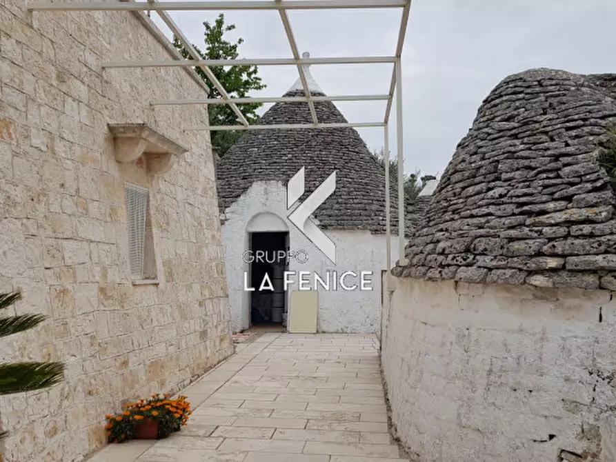 Immagine 10 di Rustico / casale in vendita  in contrada San Marco a Locorotondo