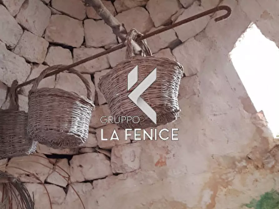 Immagine 15 di Rustico / casale in vendita  in contrada San Marco a Locorotondo