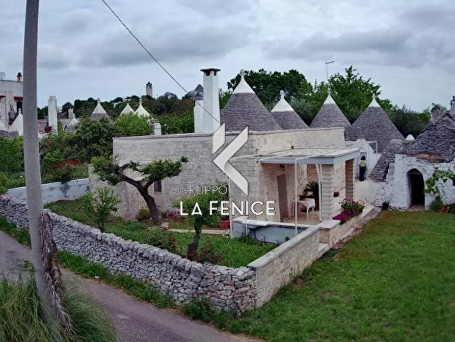 Immagine 32 di Rustico / casale in vendita  in contrada San Marco a Locorotondo