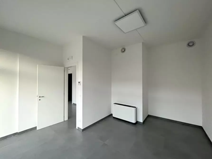 Immagine 26 di Ufficio in affitto  in via camerini a Piazzola Sul Brenta