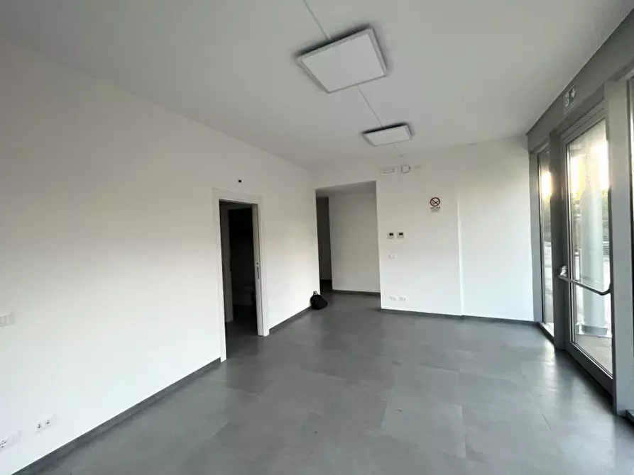 Immagine 29 di Ufficio in affitto  in via camerini a Piazzola Sul Brenta