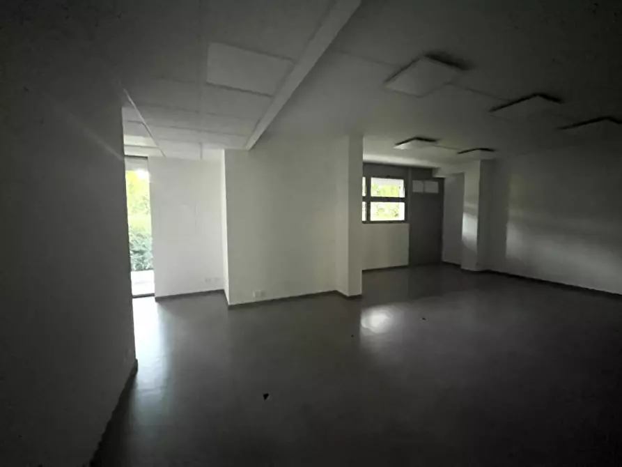 Immagine 31 di Ufficio in affitto  in via camerini a Piazzola Sul Brenta