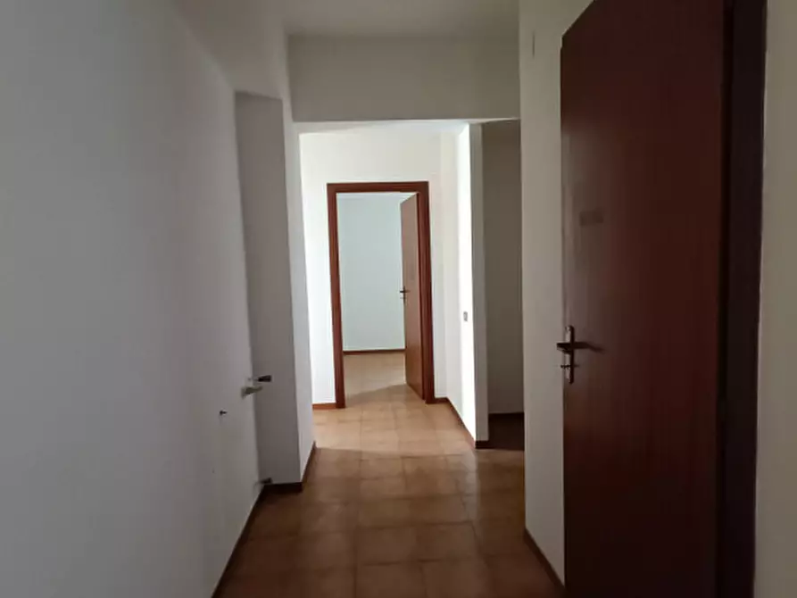 Immagine 10 di Appartamento in vendita  in via colonnello bertè a Milazzo