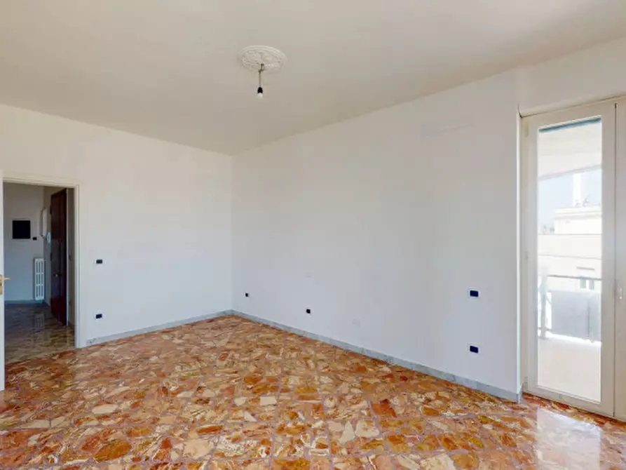 Immagine 5 di Appartamento in vendita  in via salvatore grande a Lecce