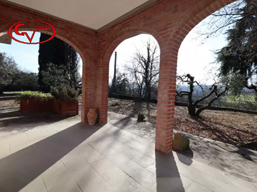 Immagine 6 di Villa in vendita  in via perelli a Bucine