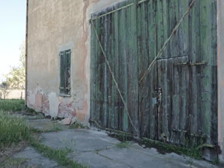 Immagine 5 di Rustico / casale in vendita  in via Don Giovanni Bosco a Sorbolo Mezzani