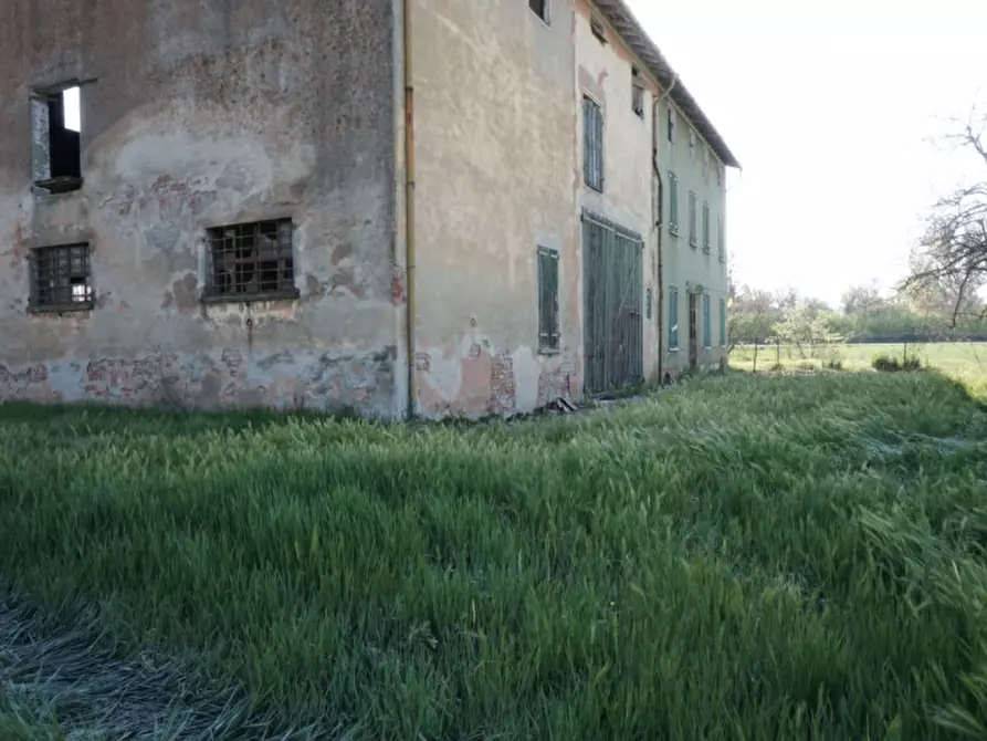 Immagine 7 di Rustico / casale in vendita  in via Don Giovanni Bosco a Sorbolo Mezzani