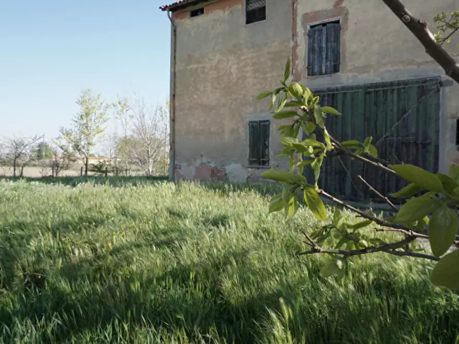 Immagine 15 di Rustico / casale in vendita  in via Don Giovanni Bosco a Sorbolo Mezzani