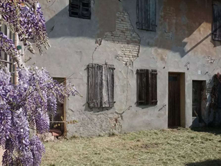 Immagine 1 di Casa trifamiliare in vendita  in Via Giacomo Matteotti, 18 a Sorbolo Mezzani