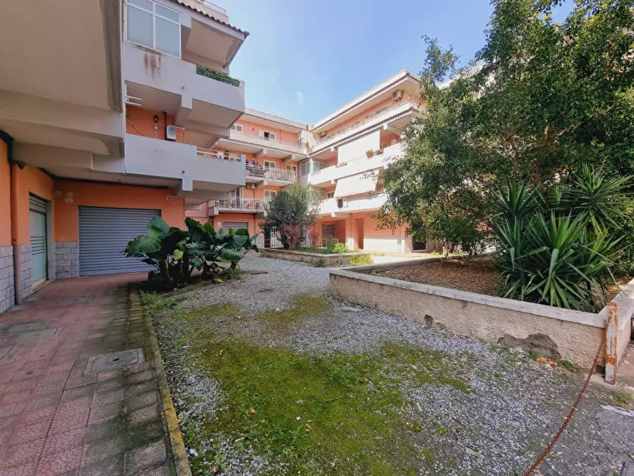 Immagine 13 di Magazzino in vendita  in via padre popieluszko a Pace Del Mela