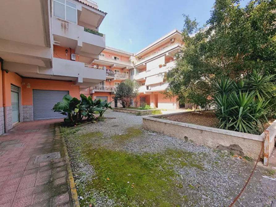 Immagine 14 di Magazzino in vendita  in via padre popieluszko a Pace Del Mela