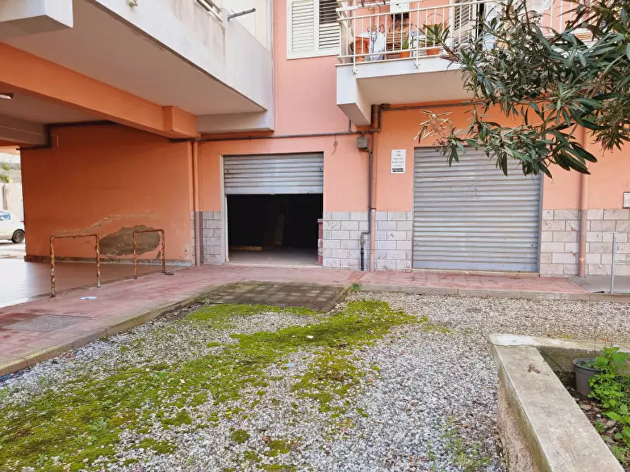 Immagine 3 di Magazzino in vendita  in VIA PADRE POPIELUSZKO a Pace Del Mela