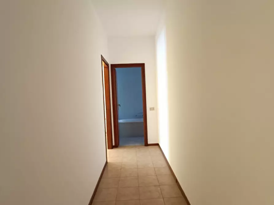 Immagine 5 di Appartamento in vendita  in VIA COLONNELLO BERTE a Milazzo