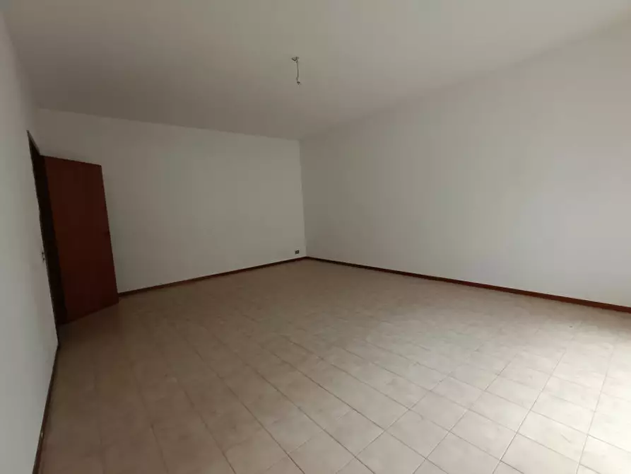 Immagine 5 di Appartamento in vendita  in VIA COLONNELLO BERTE a Milazzo