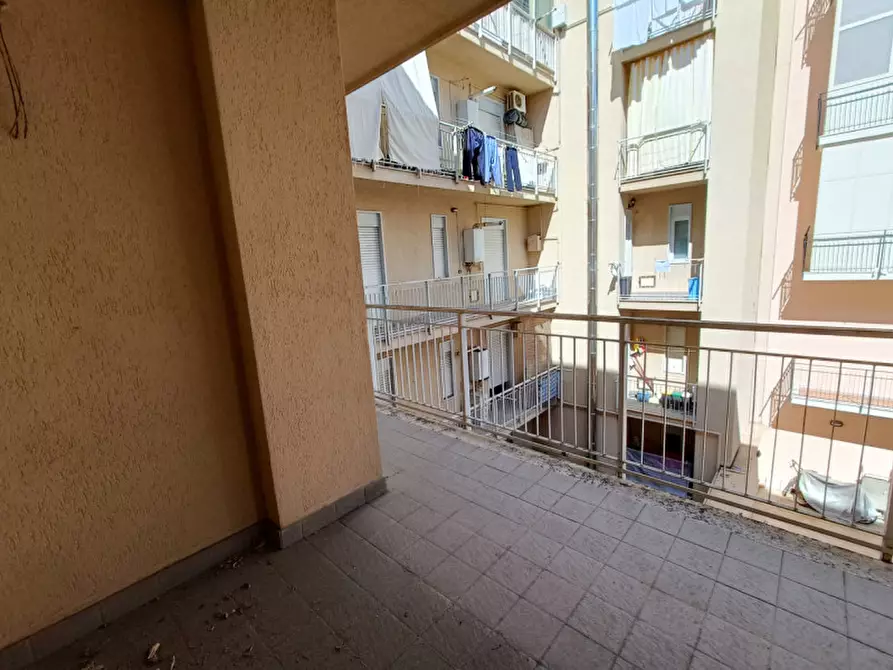 Immagine 9 di Appartamento in vendita  in VIA COLONNELLO BERTE a Milazzo