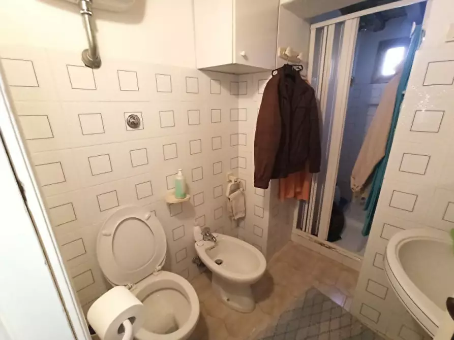 Immagine 7 di Appartamento in vendita  in Via Roma a Castiglione Del Lago