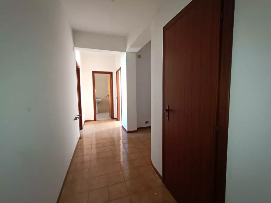 Immagine 11 di Appartamento in vendita  in VIA COLONNELLO BERTE a Milazzo