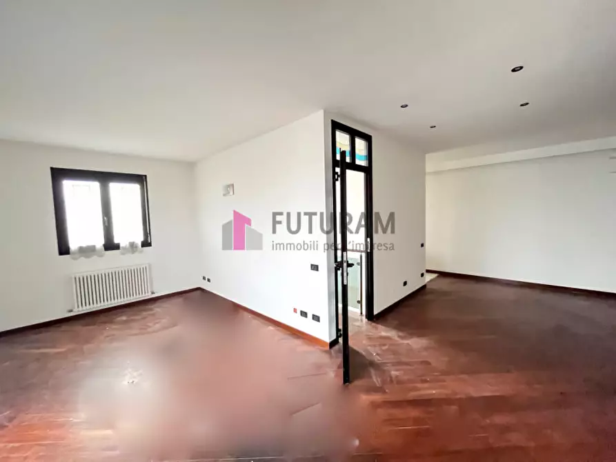 Immagine 2 di Ufficio in affitto  in via Watt a Piazzola Sul Brenta