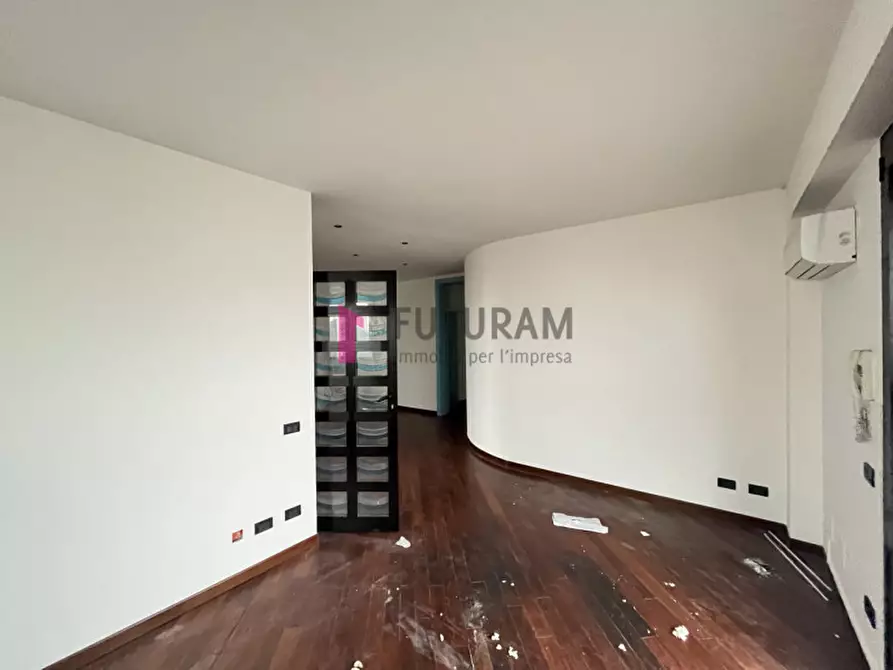 Immagine 11 di Ufficio in affitto  in via Watt a Piazzola Sul Brenta