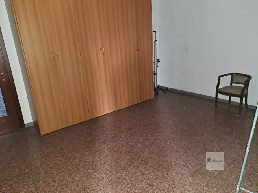 Immagine 37 di Villa in vendita  in Via Ronchi a Robecchetto Con Induno