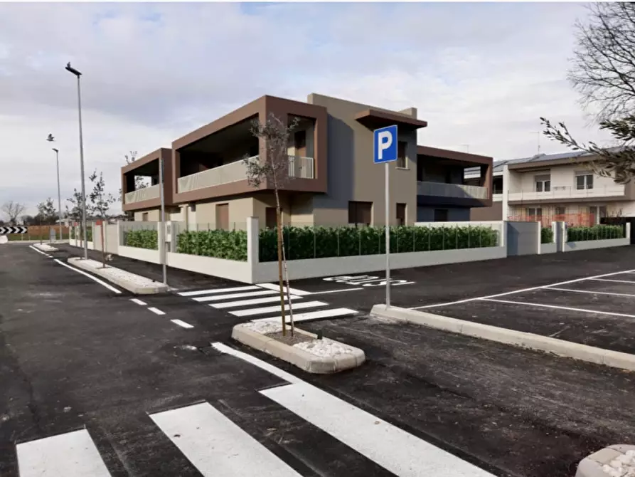 Immagine 2 di Villetta a schiera in vendita  in via Bertina a Loria
