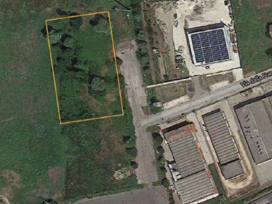 Immagine 3 di Terreno in vendita  in Strada Provinciale 91 a Piacenza D'adige