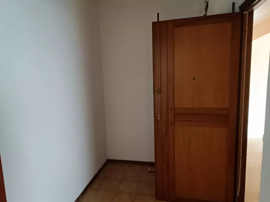 Immagine 3 di Appartamento in vendita  in VIA COLONNELLO BERTE a Milazzo