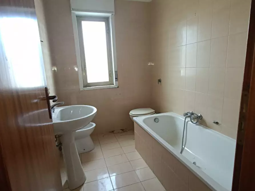 Immagine 16 di Appartamento in vendita  in VIA COLONNELLO BERTE a Milazzo