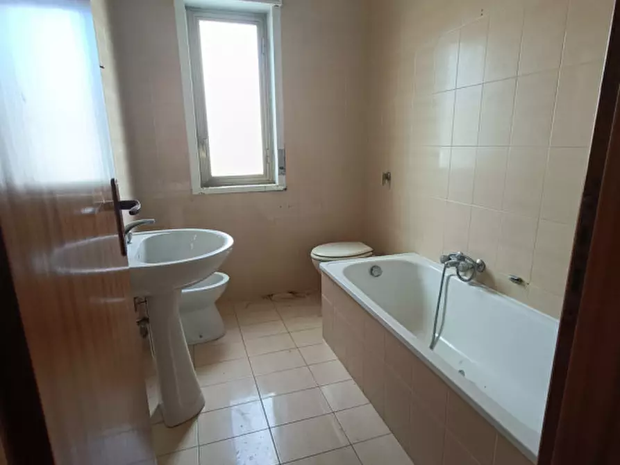 Immagine 17 di Appartamento in vendita  in VIA COLONNELLO BERTE a Milazzo