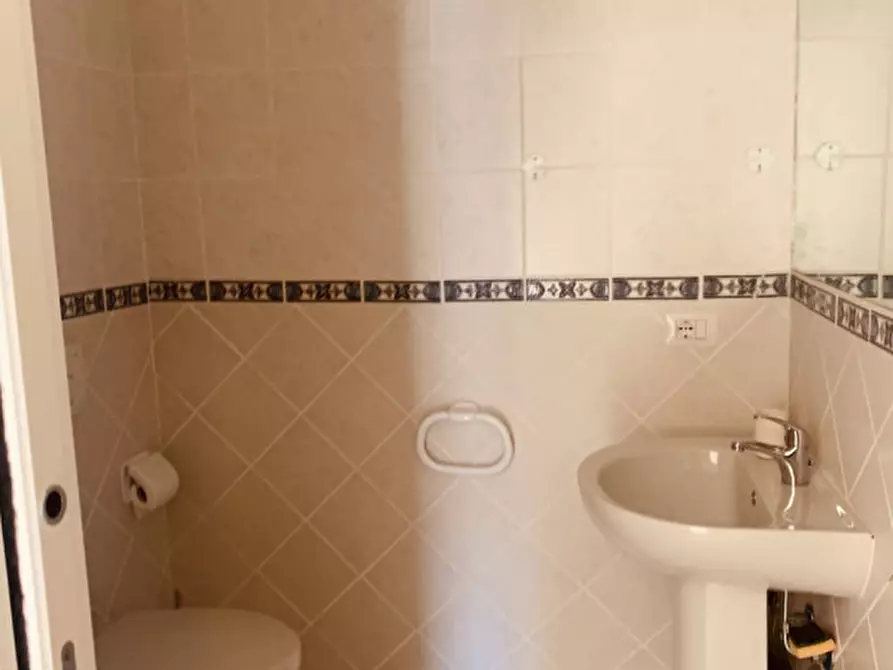 Immagine 13 di Appartamento in vendita  a Arzachena