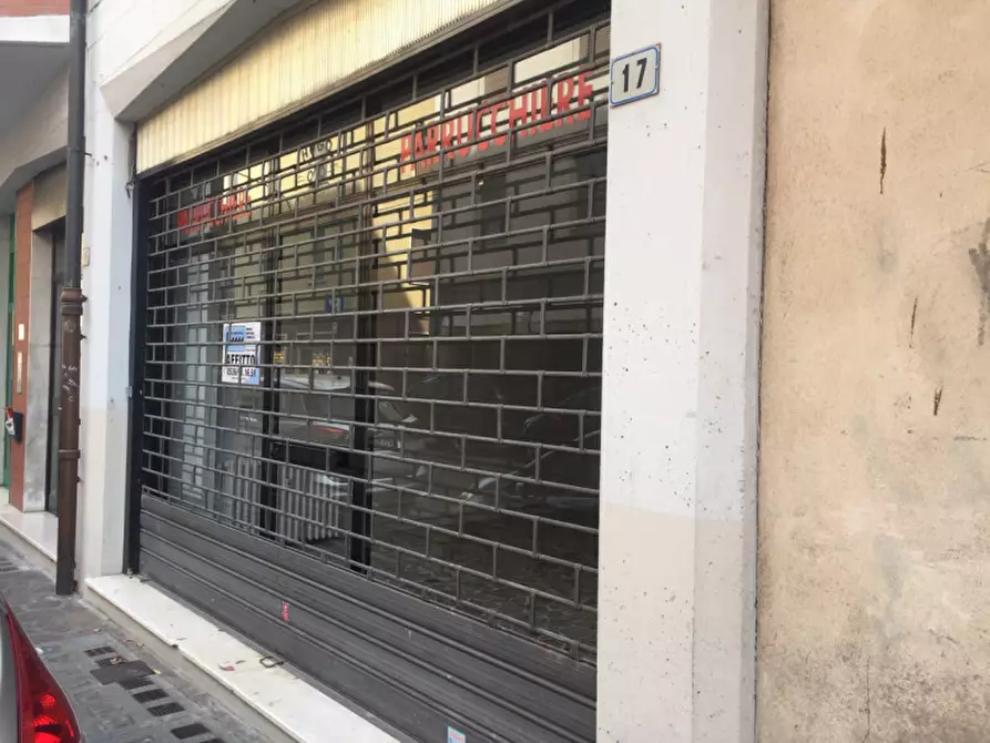 Immagine 2 di Negozio in affitto  in Via Aravecchia n. 17 a Sassuolo
