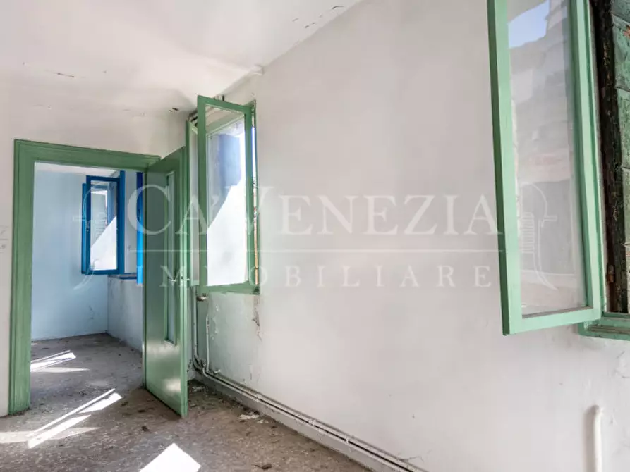 Immagine 2 di Appartamento in vendita  a Venezia