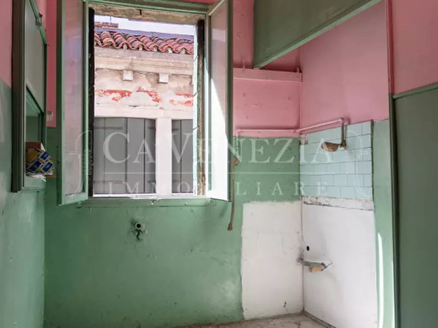 Immagine 7 di Appartamento in vendita  a Venezia