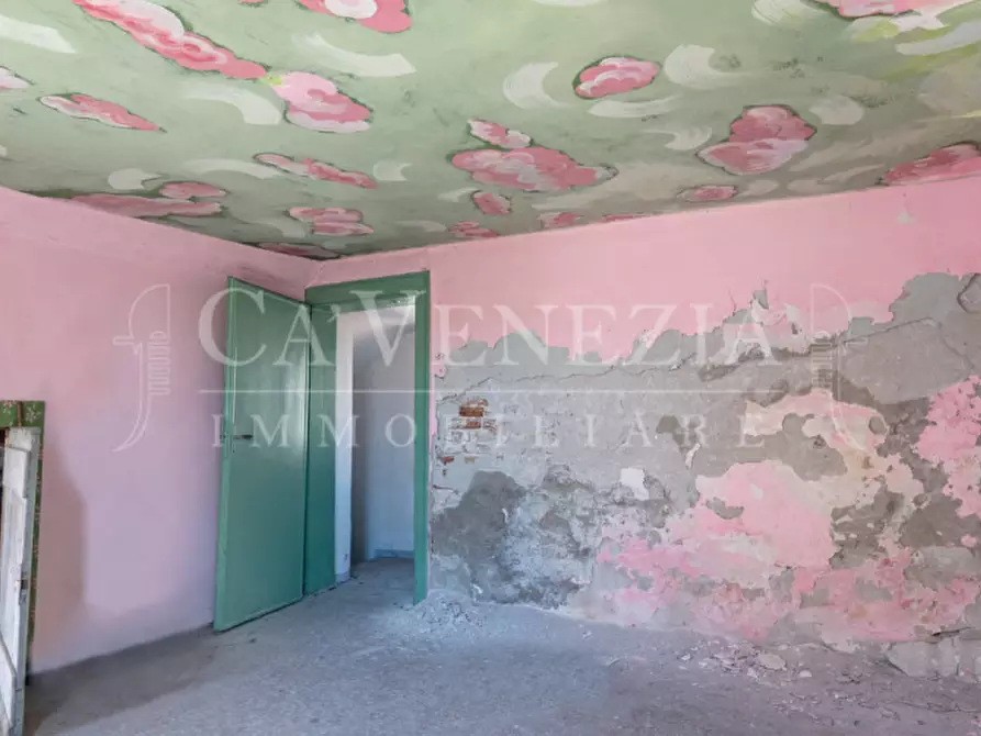 Immagine 11 di Appartamento in vendita  a Venezia