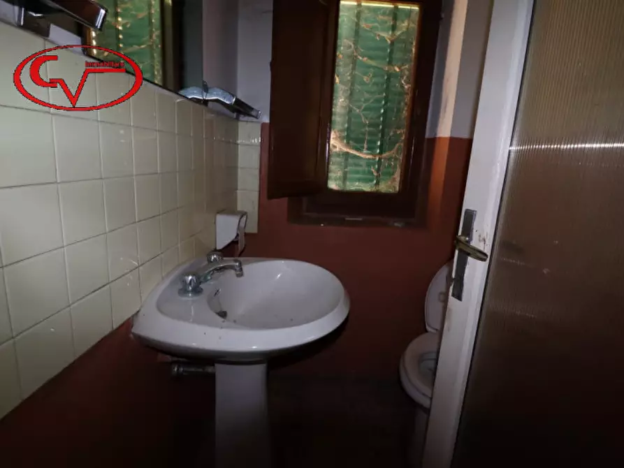 Immagine 47 di Casa indipendente in vendita  in via Chiantigiana a Montevarchi