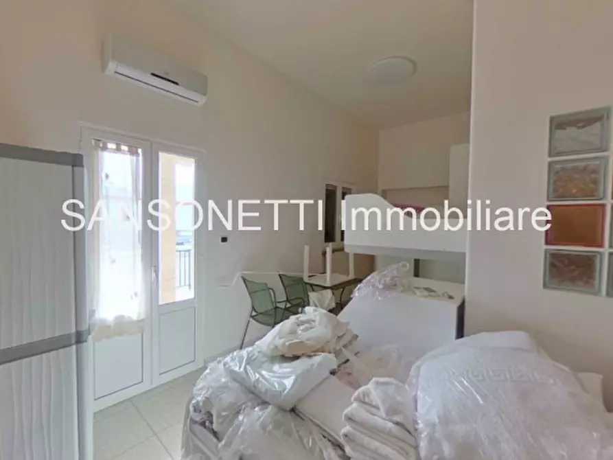 Immagine 27 di Casa indipendente in vendita  in Eroi del Mare a Fasano