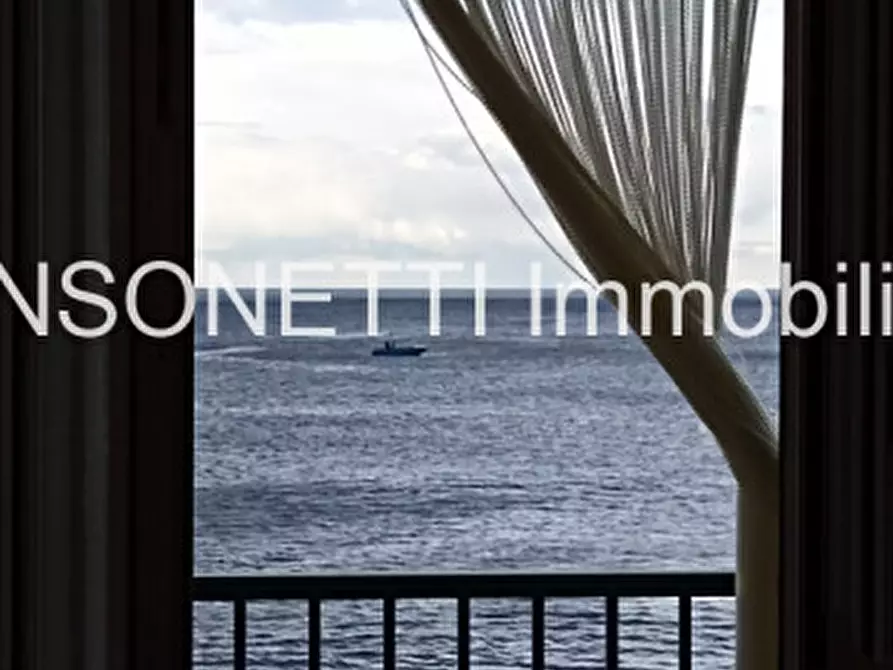 Immagine 30 di Casa indipendente in vendita  in Eroi del Mare a Fasano