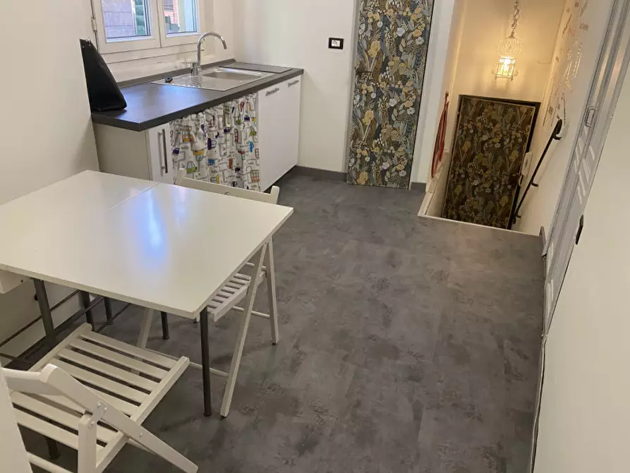 Immagine 2 di Appartamento in affitto  in via polleri a Genova