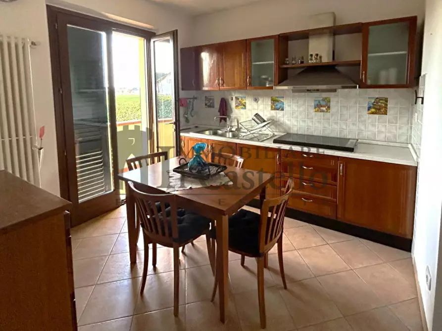 Immagine 6 di Villetta a schiera in vendita  in VIA TRASIMENO a Castiglione Del Lago