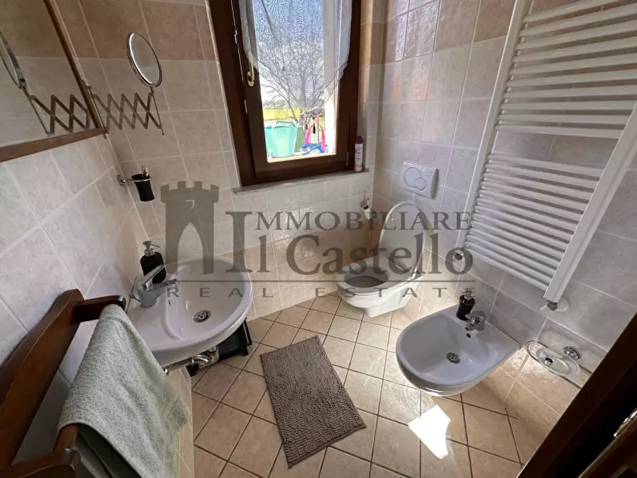 Immagine 28 di Villetta a schiera in vendita  in VIA TRASIMENO a Castiglione Del Lago