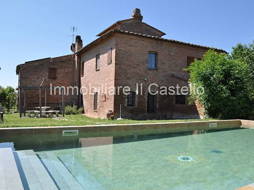 Immagine 3 di Rustico / casale in vendita  a Montepulciano